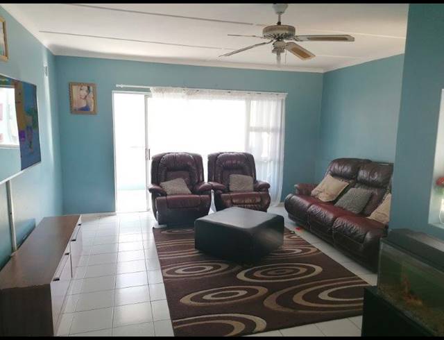 2 BEDROOM APARTMENT FOR SALE IN DURBAN CENTRAL